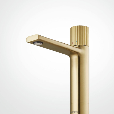 Polished Single Handle Basin Faucet Countertop Mount Gold